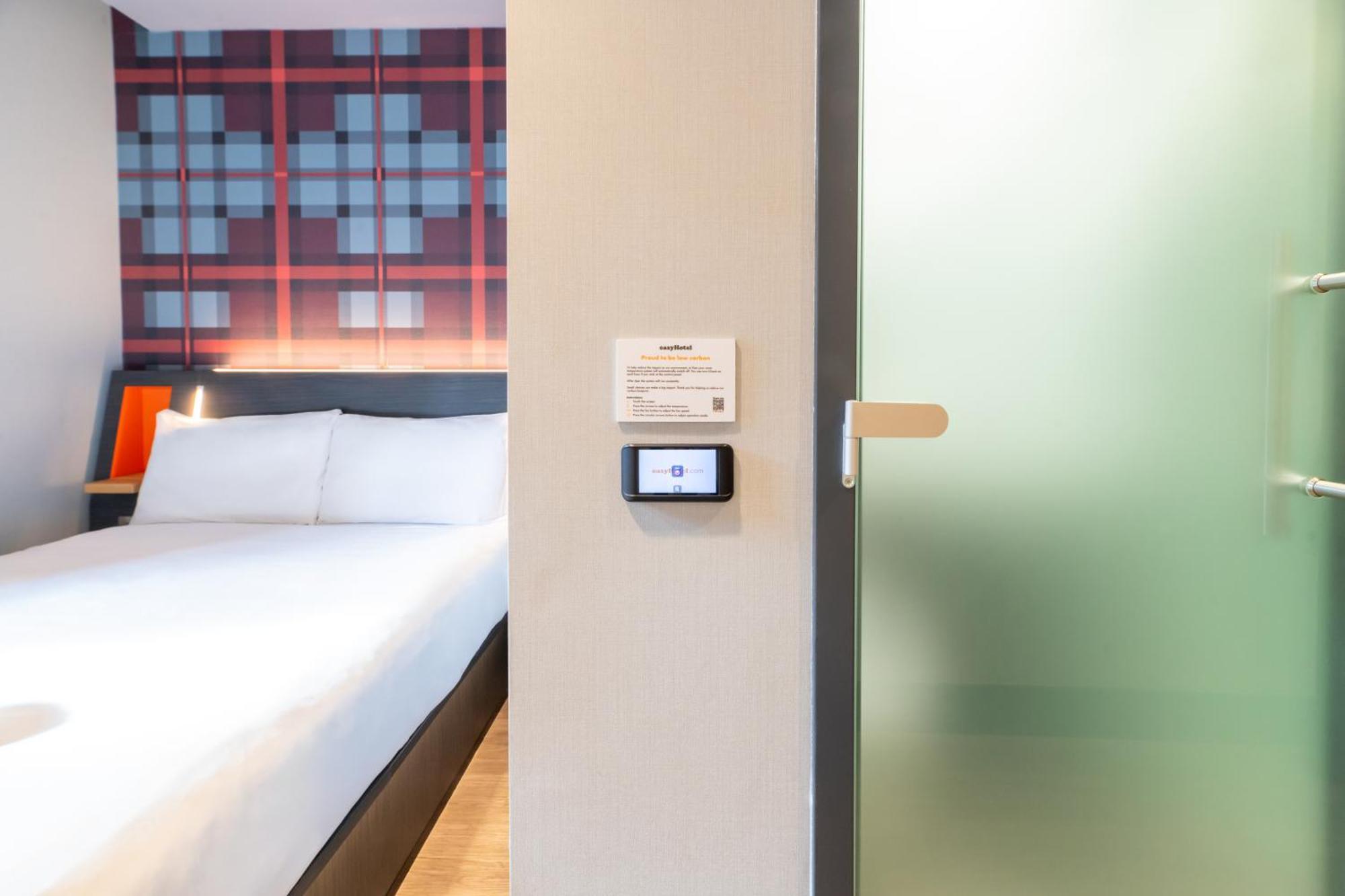 Easyhotel Dublin — Foto 3